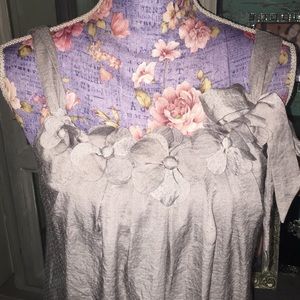 Loft Silver Petals Blouse sz Med